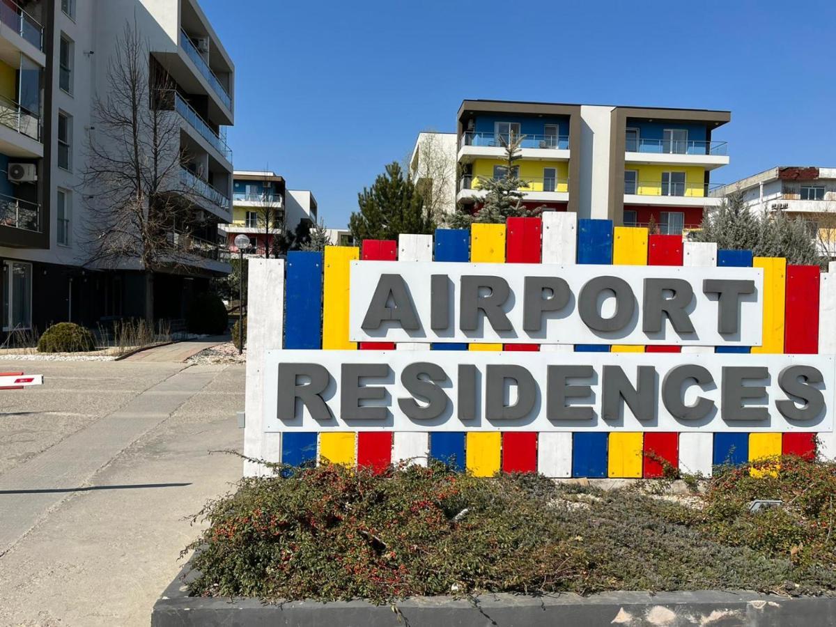 Tranzzzit Airport Apartment 奥托佩尼 外观 照片